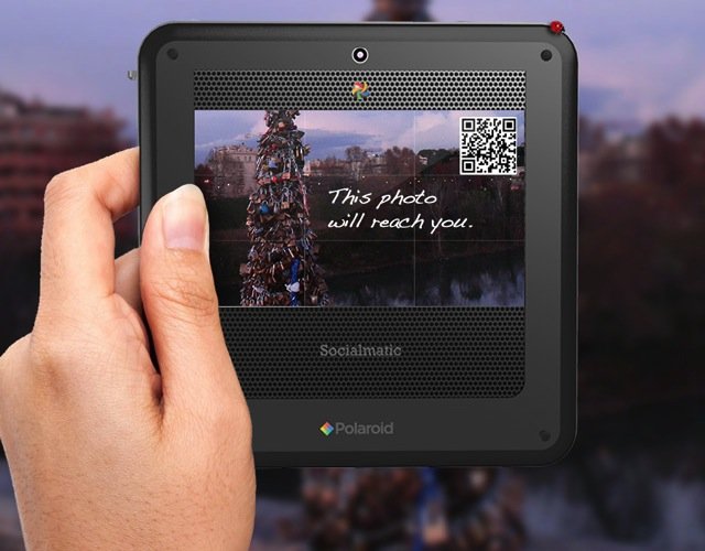 SocialMatic's handheld Instagram