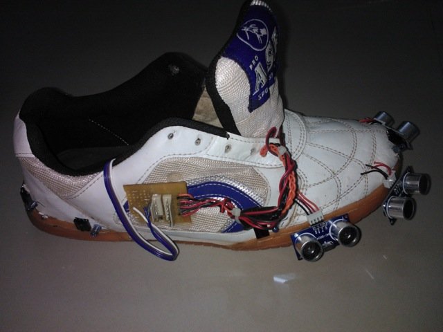 Walking Aid shoe side view